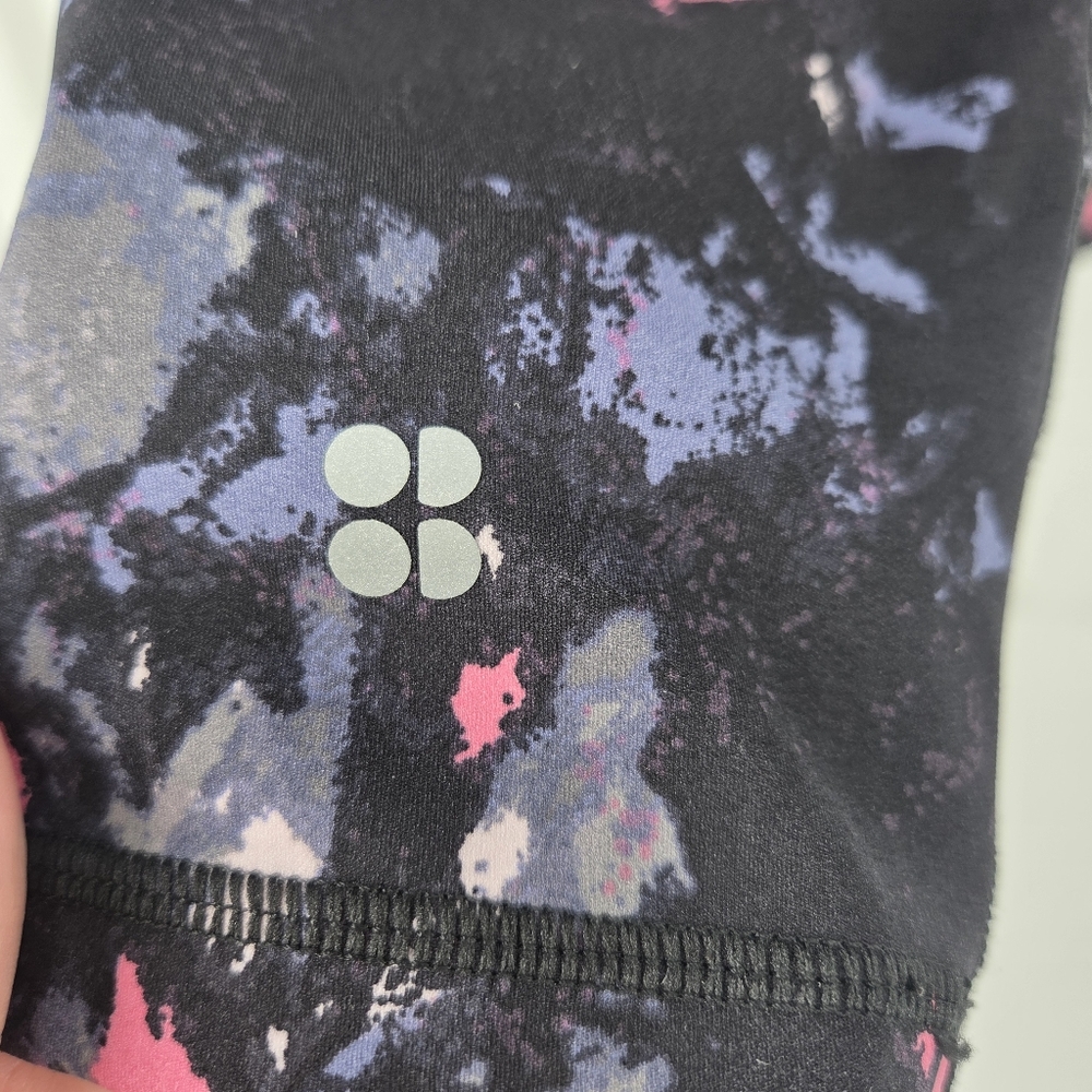 Sweaty Betty Power Crop Black Scattered texture leggings size 6 - Picture 3 of 7